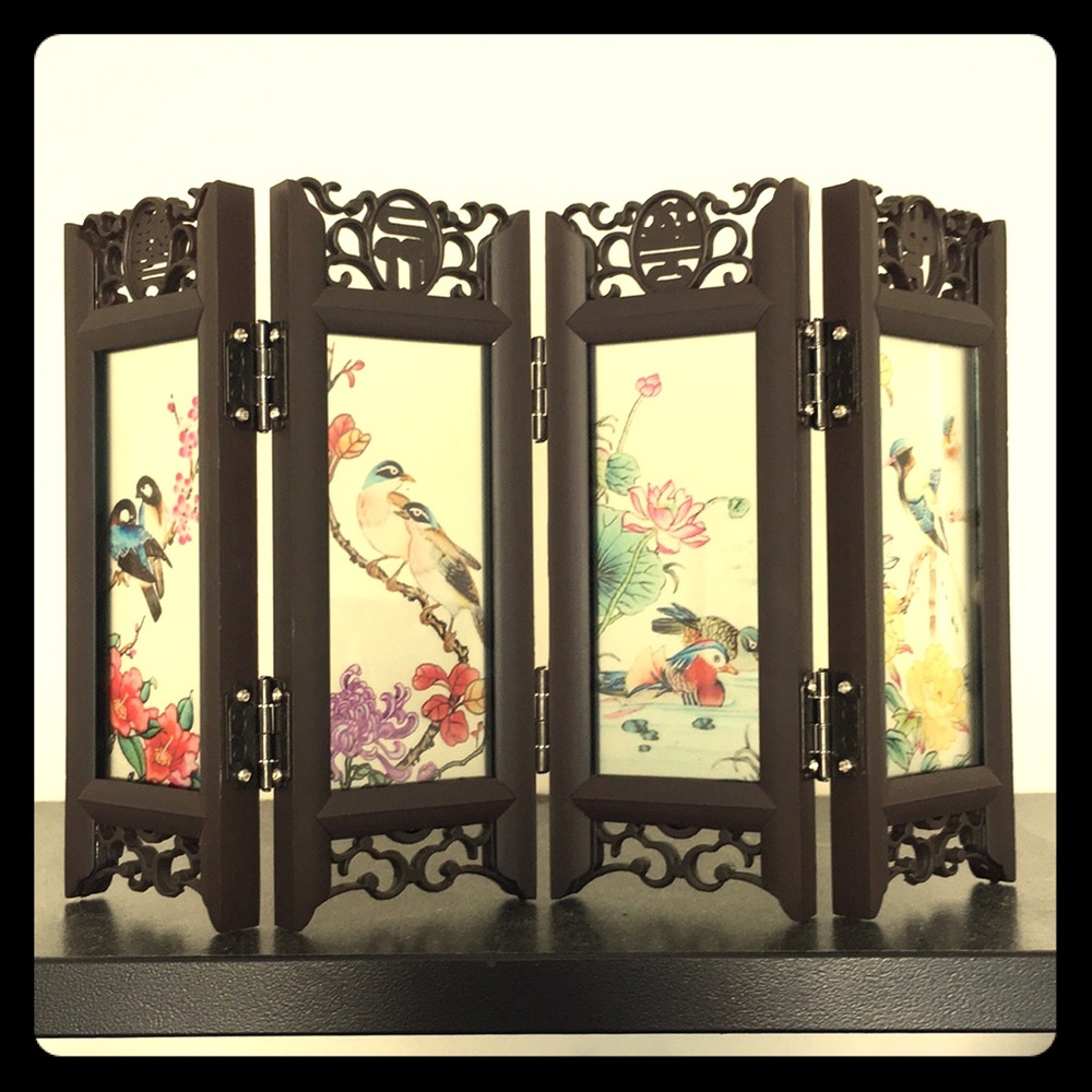 NIB Traditional Chinese Screen Decor